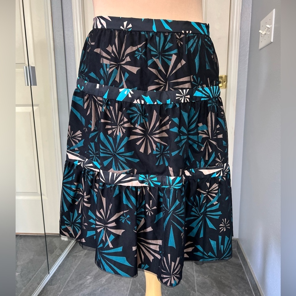 Marc Jacobs Women's Silk A-Line Tiered Skirt Size 4 Geometric Mesh Overlay